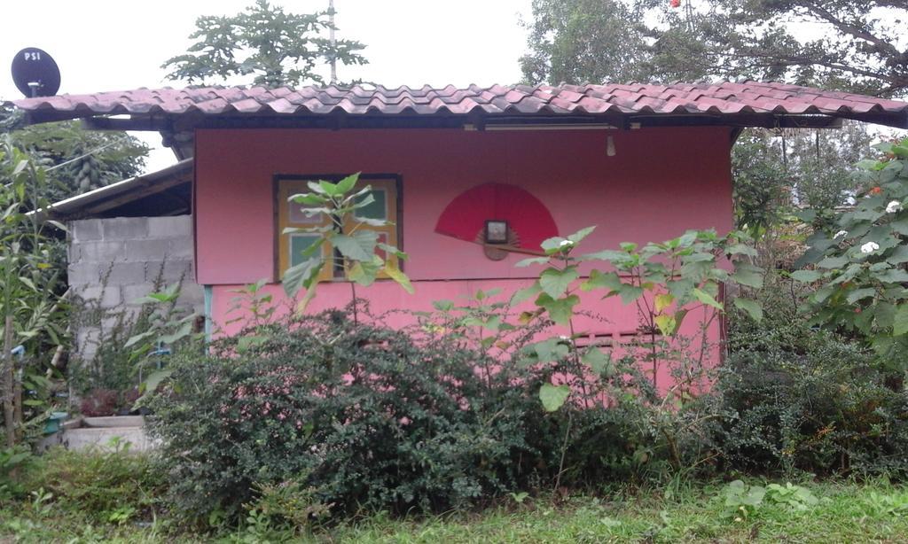 Baan Pai Likit Hotel Exterior photo